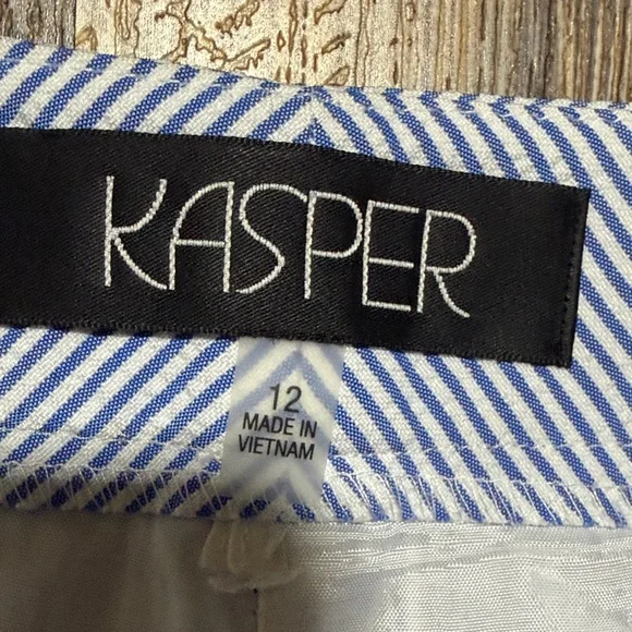 Kasper Blue and White Striped Blazer & Pants - Picture 13 of 16